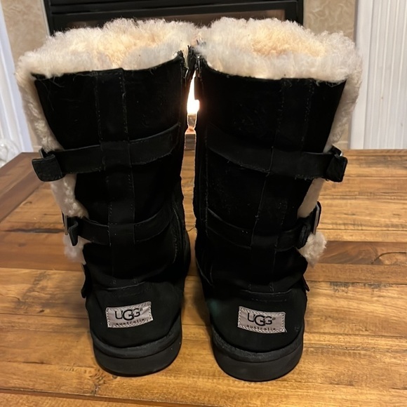 Ugg Black tall boots - Picture 5 of 10